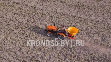 Разбрасыватель навесной (Лейка) Strumyk S-500 (500 л)